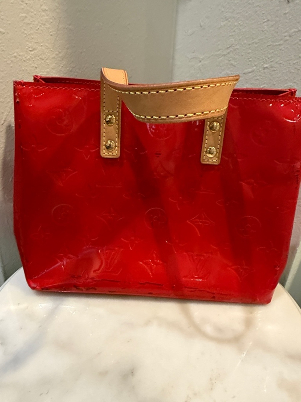 Louis Vuitton Reade Red Vernis Tote with Natural Leather Handles